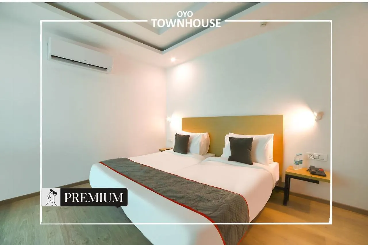 Oyo Townhouse 120 Shushant Lok Γκουργκάον Ξενοδοχείο