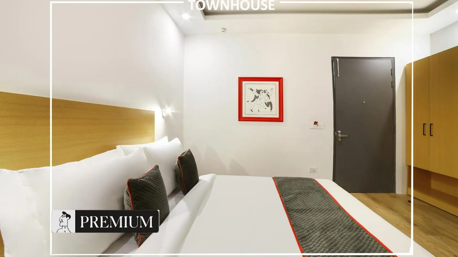 *** Hotel Oyo Townhouse 120 Shushant Lok Gurgaon India